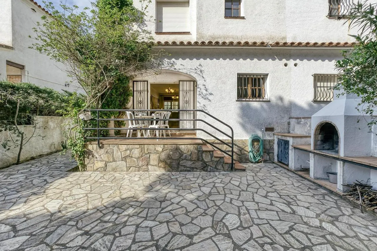 Holiday home Villa Montgo Parc Con Piscina L'Escala