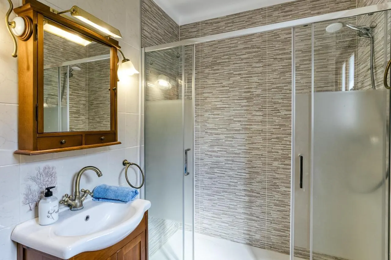 Villa Montgo Parc Con Piscina L'Escala 0*,