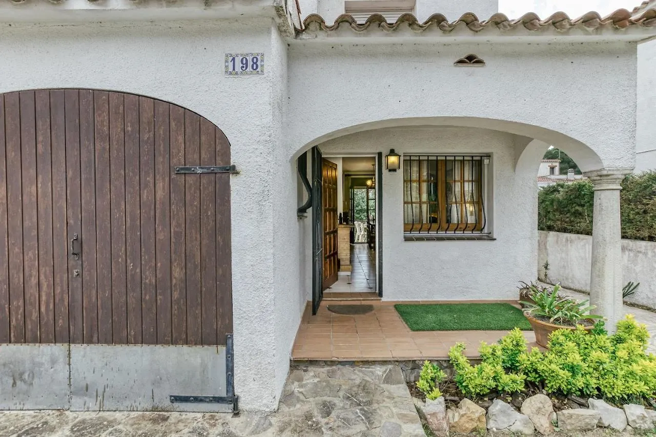 Holiday home Villa Montgo Parc Con Piscina L'Escala