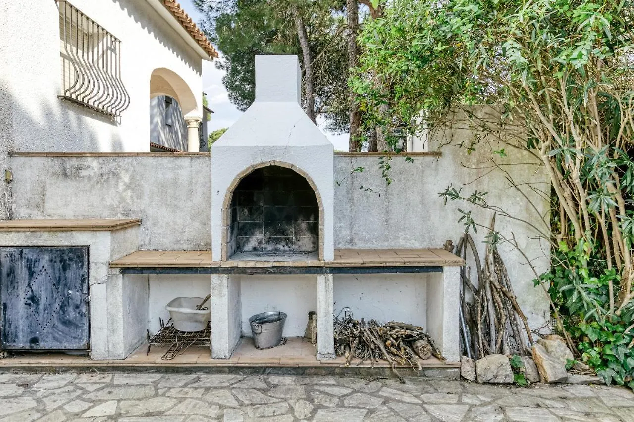 Holiday home Villa Montgo Parc Con Piscina L'Escala Spain